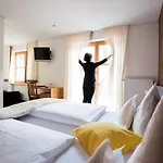 호텔 First Mountain Montafon 4*