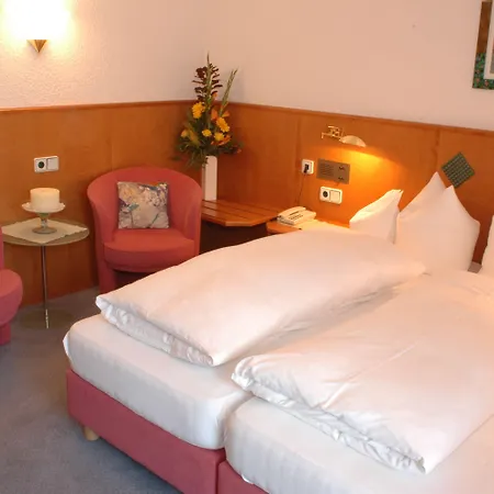 First Mountain Montafon Отель Гашум