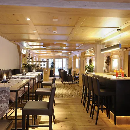 First Mountain Montafon Otel 4*