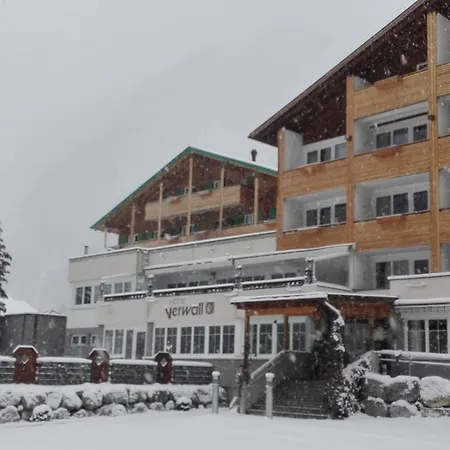 First Mountain Montafon 4*