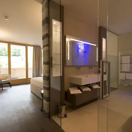 First Mountain Montafon Otel 4*