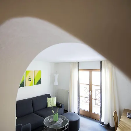 Отель First Mountain Montafon Гашум