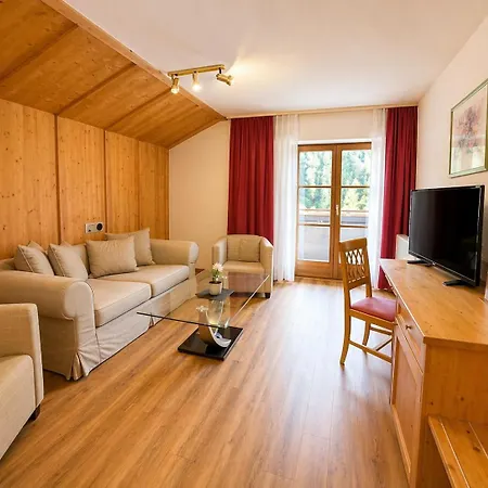 Otel First Mountain Montafon 4*
